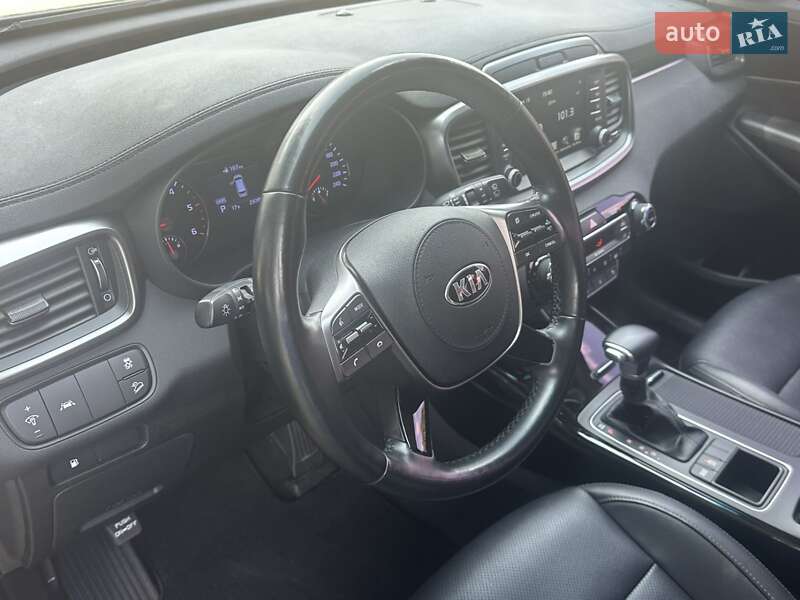 Внедорожник / Кроссовер Kia Sorento 2019 в Ивано-Франковске