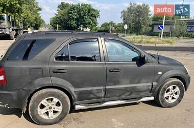 Внедорожник / Кроссовер Kia Sorento 2003 в 