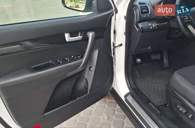 Внедорожник / Кроссовер Kia Sorento 2014 в 