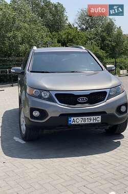Внедорожник / Кроссовер Kia Sorento 2012 в Луцке