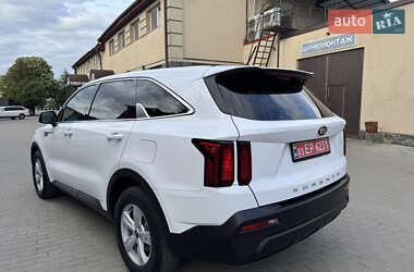 Внедорожник / Кроссовер Kia Sorento 2021 в 