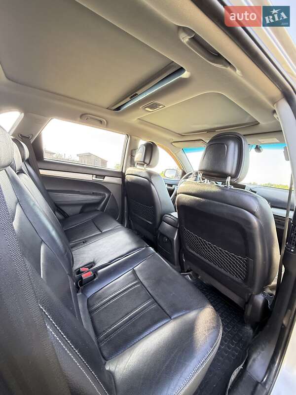 Внедорожник / Кроссовер Kia Sorento 2012 в Одессе