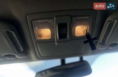 Внедорожник / Кроссовер Kia Sorento 2011 в 