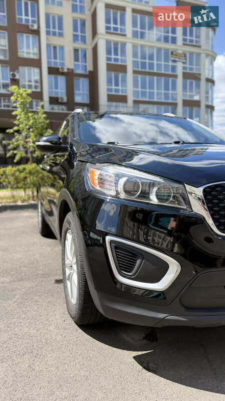 Внедорожник / Кроссовер Kia Sorento 2017 в Киеве