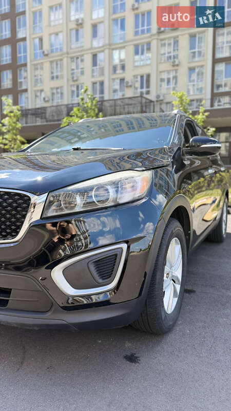 Внедорожник / Кроссовер Kia Sorento 2017 в Киеве