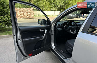 Внедорожник / Кроссовер Kia Sorento 2011 в 