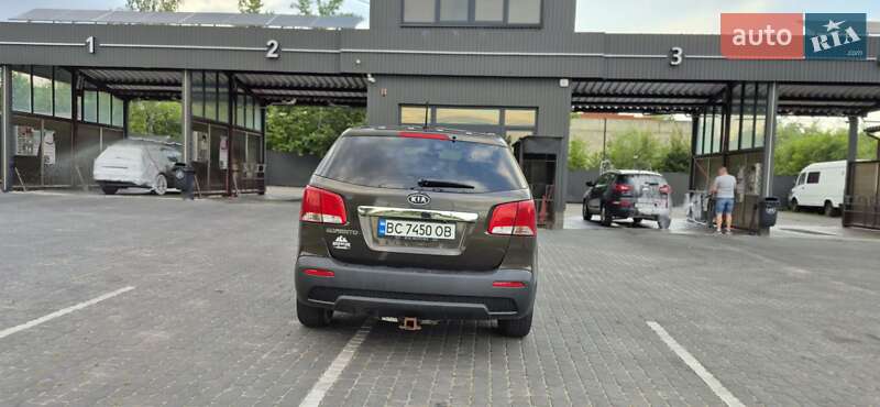 Внедорожник / Кроссовер Kia Sorento 2010 в Трускавце