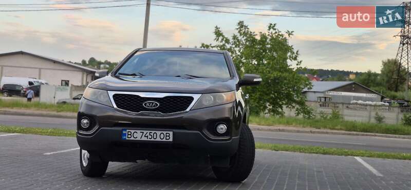 Внедорожник / Кроссовер Kia Sorento 2010 в Трускавце