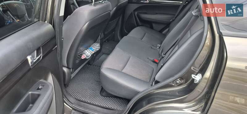 Внедорожник / Кроссовер Kia Sorento 2010 в Трускавце