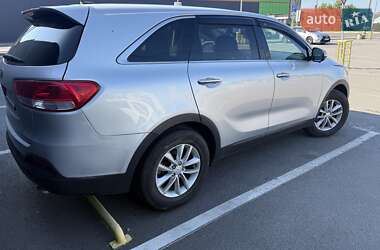 Позашляховик / Кросовер Kia Sorento 2016 в Києві