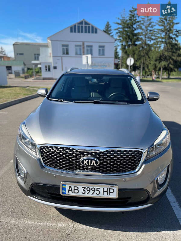 Внедорожник / Кроссовер Kia Sorento 2015 в Мироновке