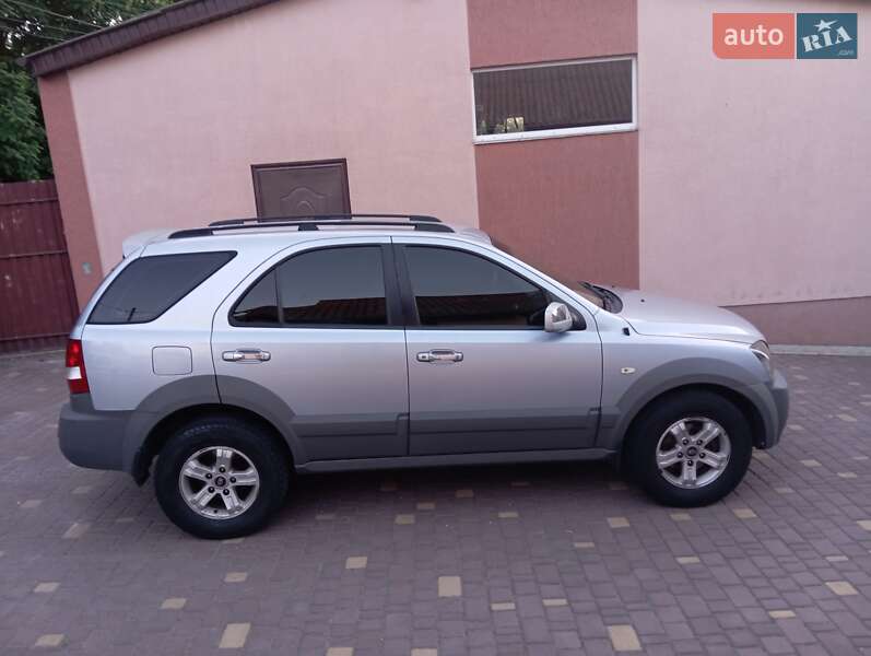 Внедорожник / Кроссовер Kia Sorento 2004 в Крыжополе