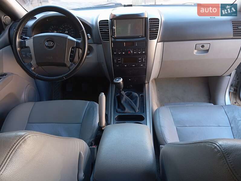 Внедорожник / Кроссовер Kia Sorento 2004 в Крыжополе