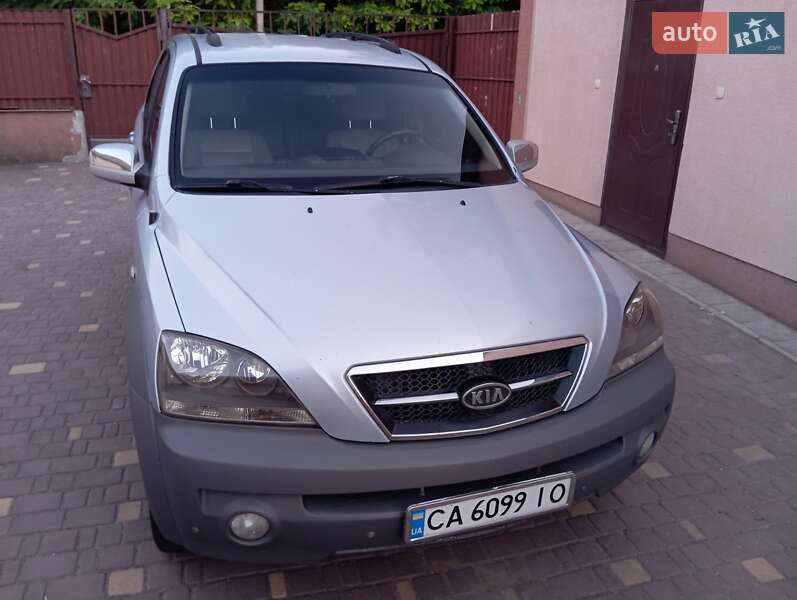 Внедорожник / Кроссовер Kia Sorento 2004 в Крыжополе