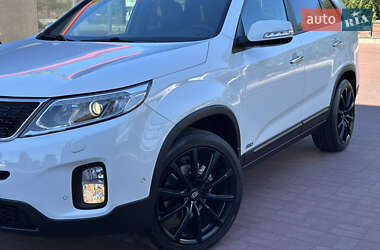 Внедорожник / Кроссовер Kia Sorento 2014 в 