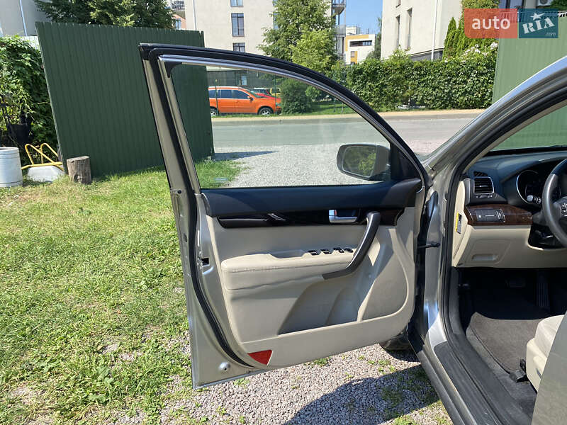 Внедорожник / Кроссовер Kia Sorento 2014 в Киеве