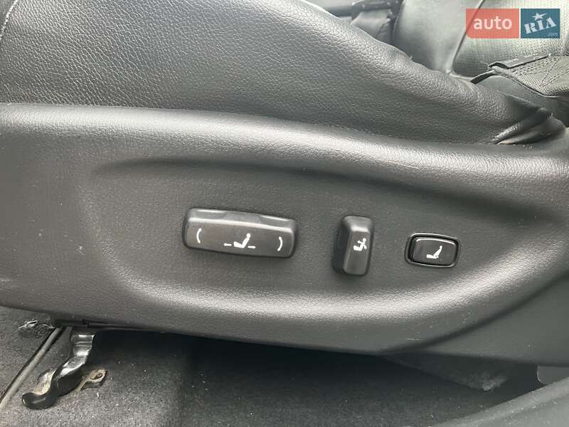 Позашляховик / Кросовер Kia Sorento 2010 в Львові