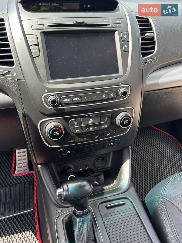 Внедорожник / Кроссовер Kia Sorento 2014 в Луцке