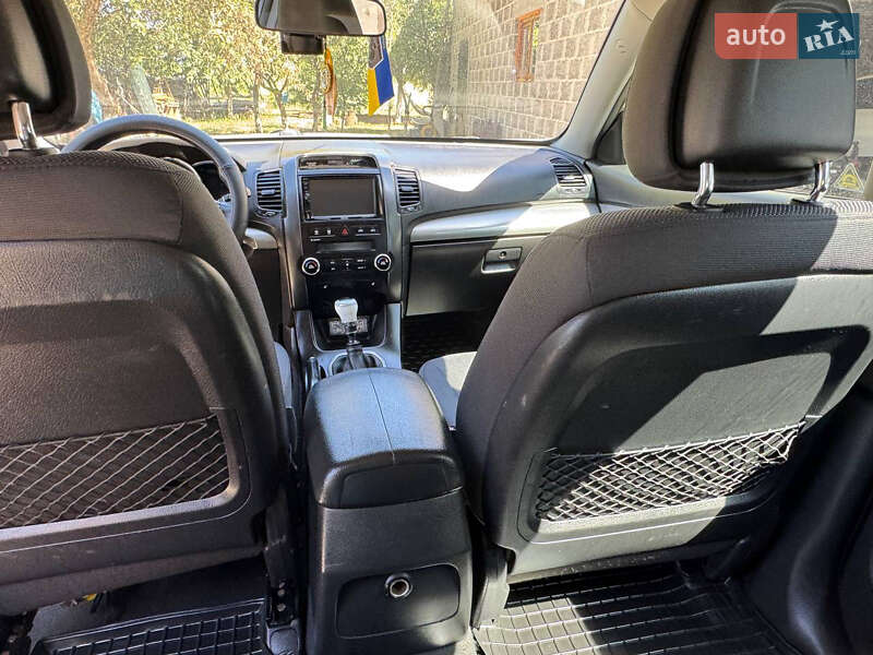 Внедорожник / Кроссовер Kia Sorento 2010 в Богородчанах