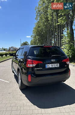 Внедорожник / Кроссовер Kia Sorento 2014 в 