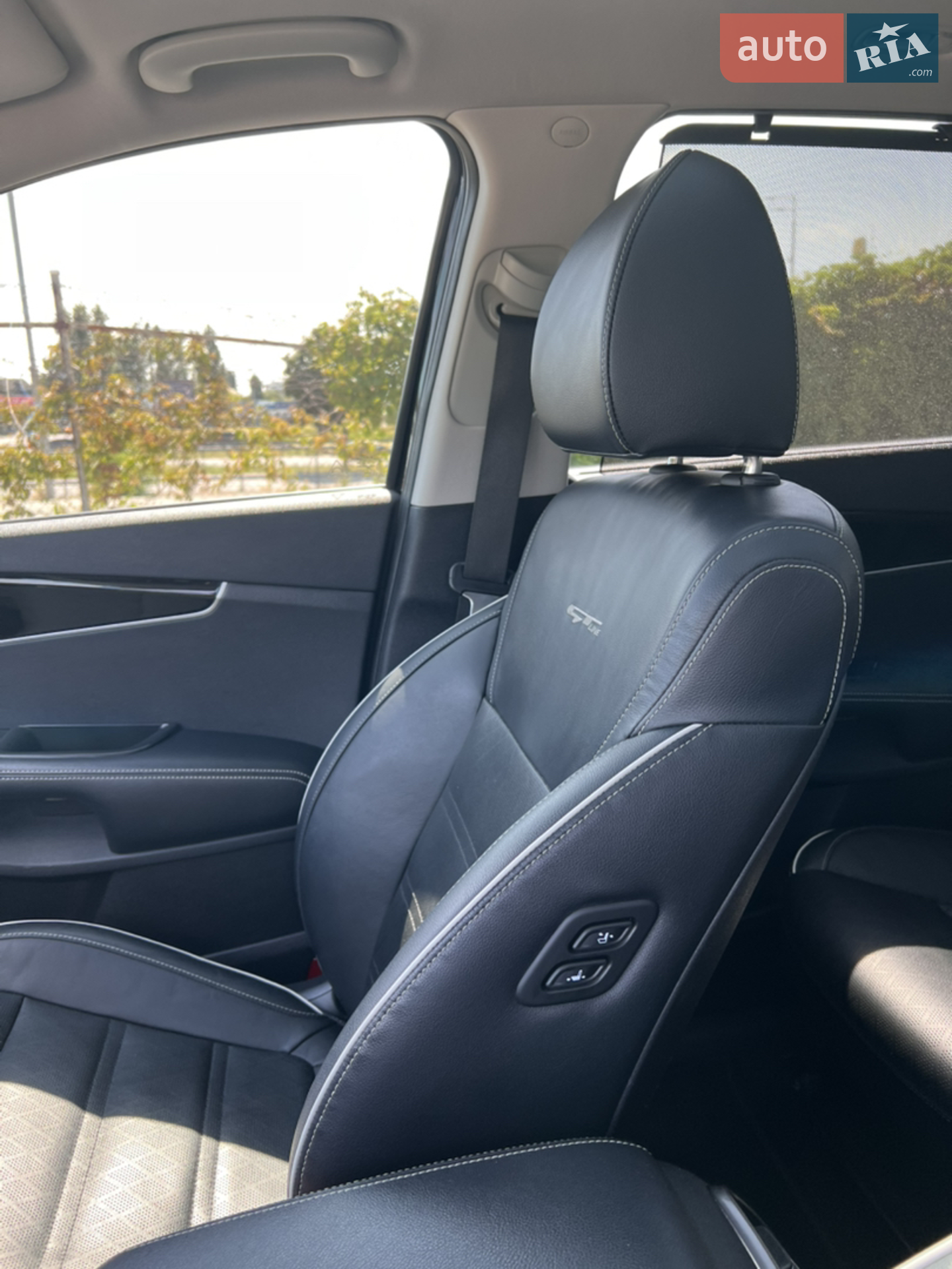 2019 Kia Sorento - мініатюра 17