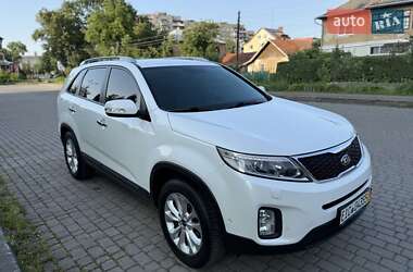 Внедорожник / Кроссовер Kia Sorento 2012 в 