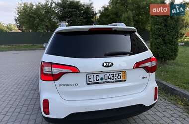 Внедорожник / Кроссовер Kia Sorento 2012 в 