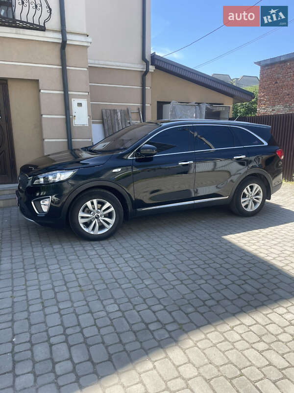 Внедорожник / Кроссовер Kia Sorento 2017 в Тернополе