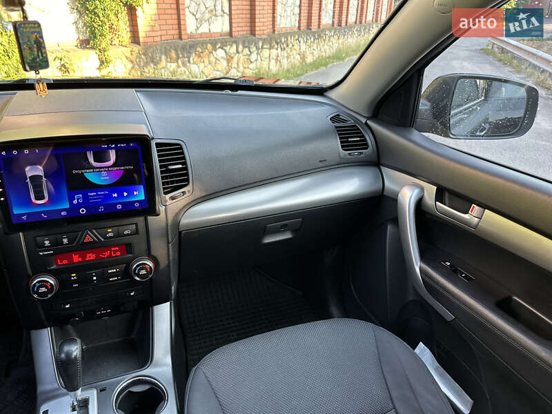 Позашляховик / Кросовер Kia Sorento 2012 в Вінниці