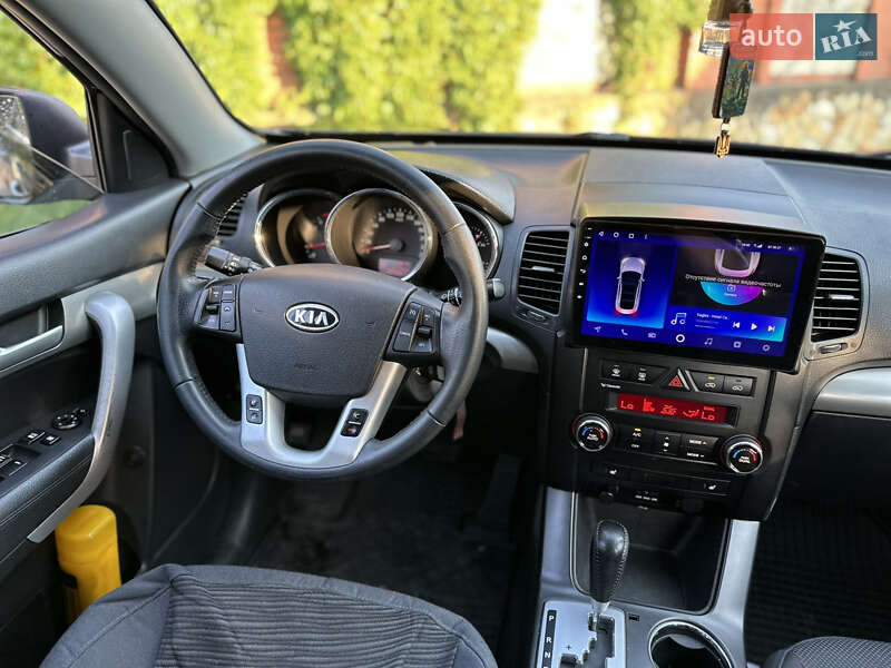 Позашляховик / Кросовер Kia Sorento 2012 в Вінниці