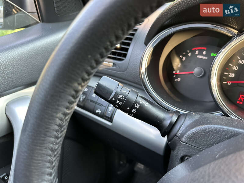 Позашляховик / Кросовер Kia Sorento 2012 в Вінниці