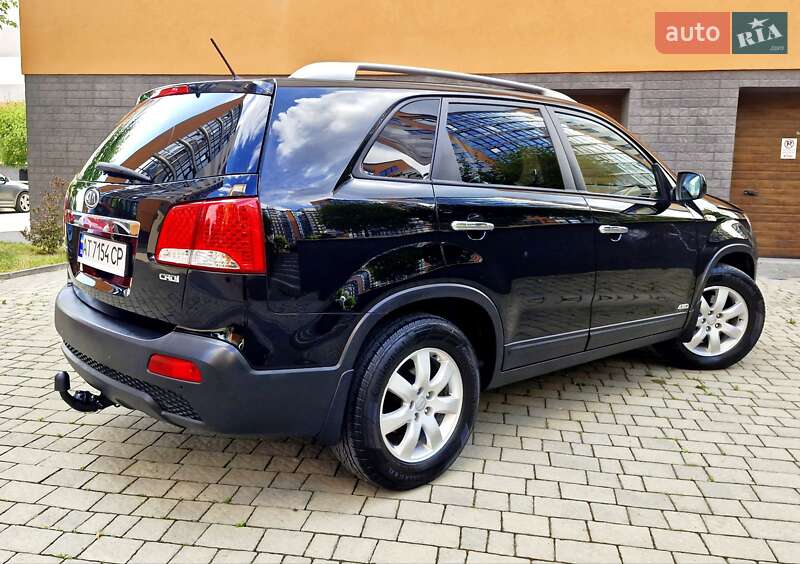 Внедорожник / Кроссовер Kia Sorento 2010 в Ивано-Франковске