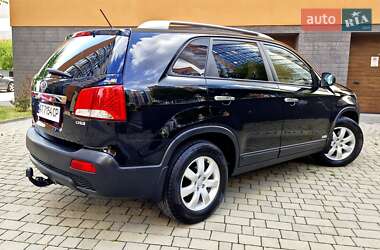 Внедорожник / Кроссовер Kia Sorento 2010 в 