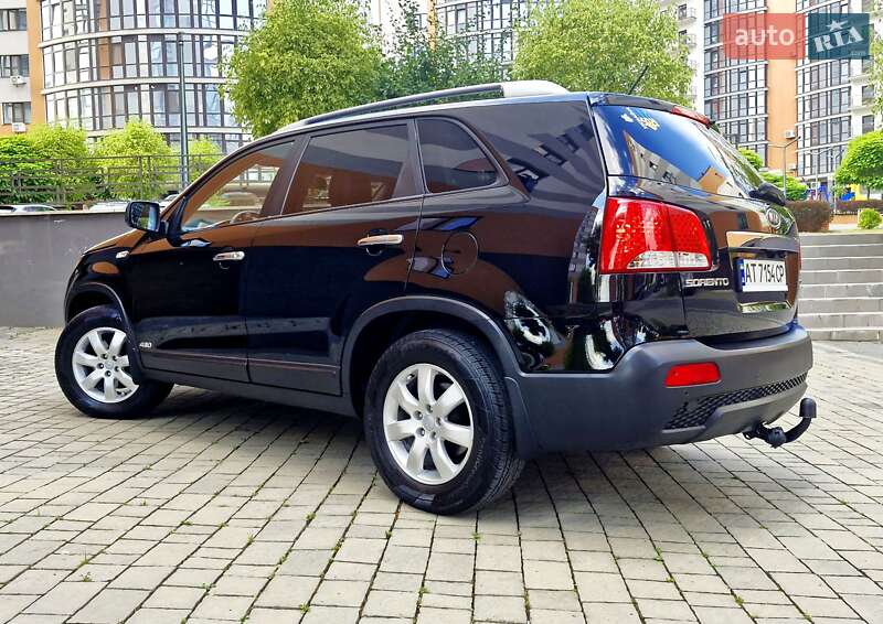 Внедорожник / Кроссовер Kia Sorento 2010 в Ивано-Франковске