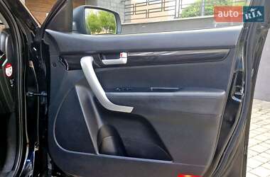 Внедорожник / Кроссовер Kia Sorento 2010 в 