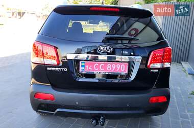 Внедорожник / Кроссовер Kia Sorento 2012 в 