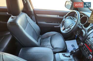 Внедорожник / Кроссовер Kia Sorento 2012 в 