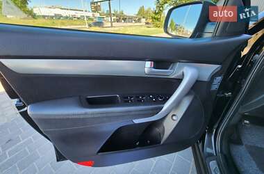 Внедорожник / Кроссовер Kia Sorento 2012 в 