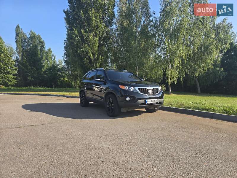 Внедорожник / Кроссовер Kia Sorento 2011 в Житомире
