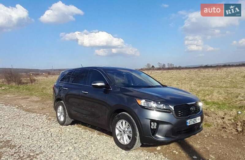 Внедорожник / Кроссовер Kia Sorento 2019 в Калуше