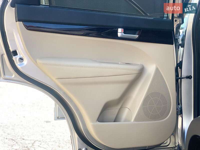 Внедорожник / Кроссовер Kia Sorento 2013 в Виннице