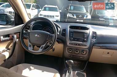 Внедорожник / Кроссовер Kia Sorento 2013 в 