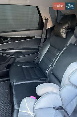 Внедорожник / Кроссовер Kia Sorento 2015 в 
