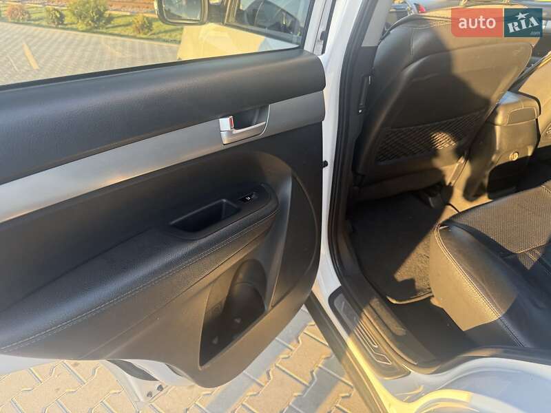 Внедорожник / Кроссовер Kia Sorento 2011 в Рокитном