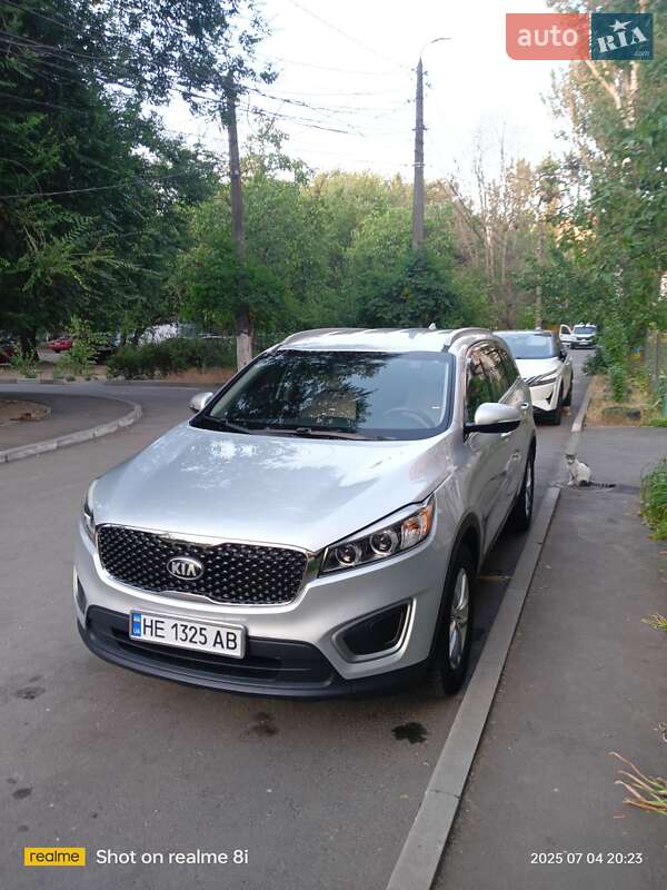 Внедорожник / Кроссовер Kia Sorento 2015 в Николаеве фото 4 Внедорожник / Кроссовер Kia Sorento 2015 в Николаеве