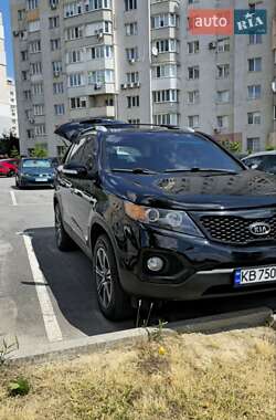 Внедорожник / Кроссовер Kia Sorento 2011 в 