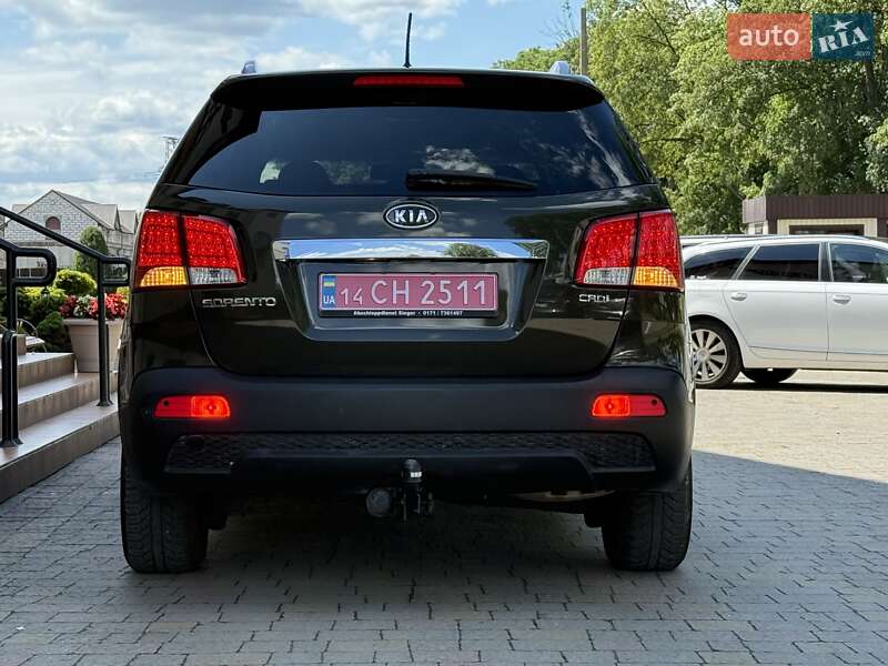 Внедорожник / Кроссовер Kia Sorento 2010 в Стрые