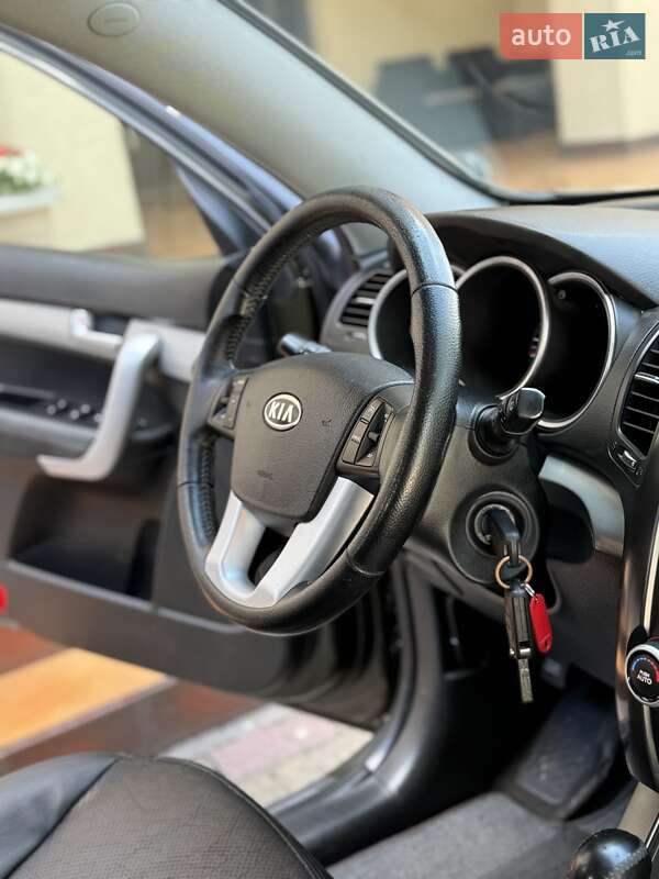 Внедорожник / Кроссовер Kia Sorento 2010 в Стрые
