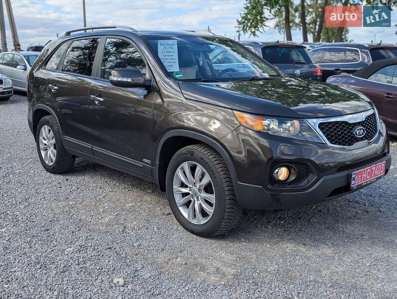Внедорожник / Кроссовер Kia Sorento 2011 в Ровно