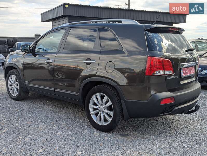 Внедорожник / Кроссовер Kia Sorento 2011 в Ровно